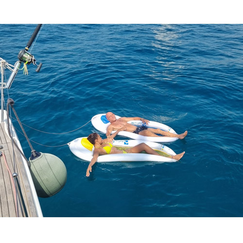 Amaca galleggiante gonfiabile con sacca 177x95x11 cm